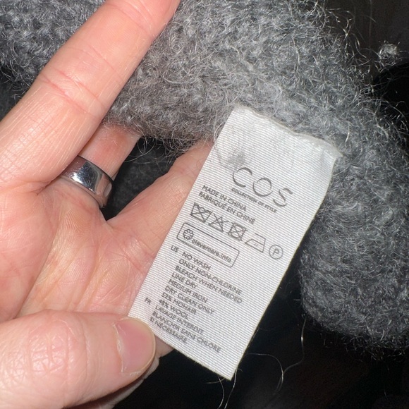 COS Oversized Gray Mohair Sweater Cardigan - Picture 7 of 10